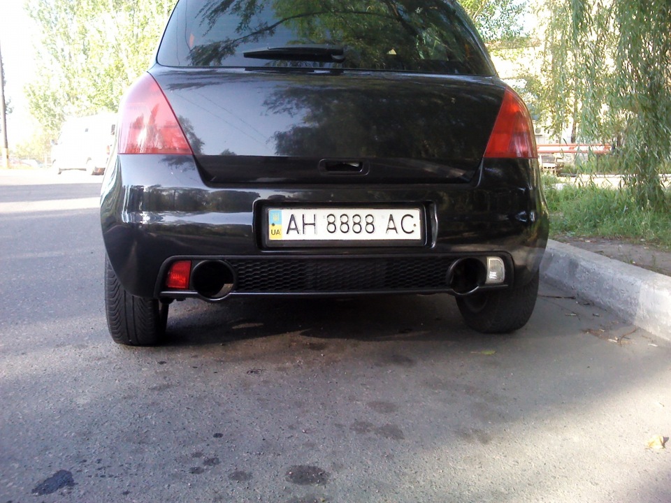 Бампер від Suzuki swift sport - мобілофотоанонс 1