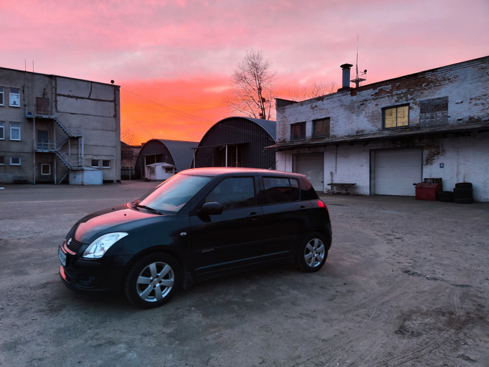 Автомагнітола 3