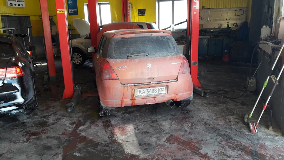 Підвіску в ідеал або щось скріпить .