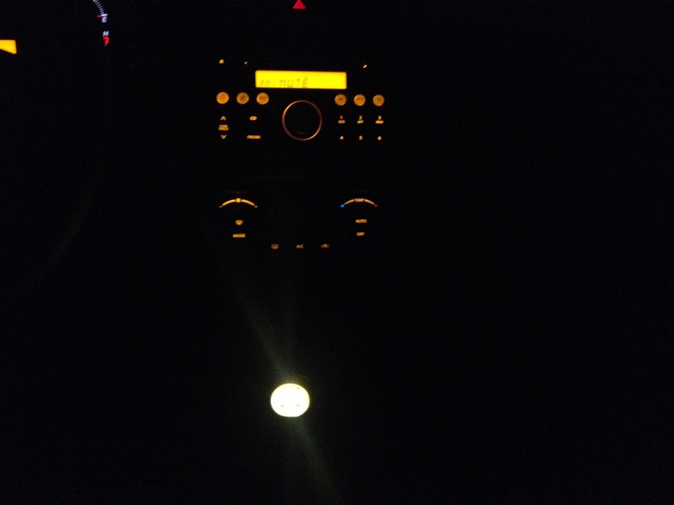 Підсвічування в ручку КПП. 2