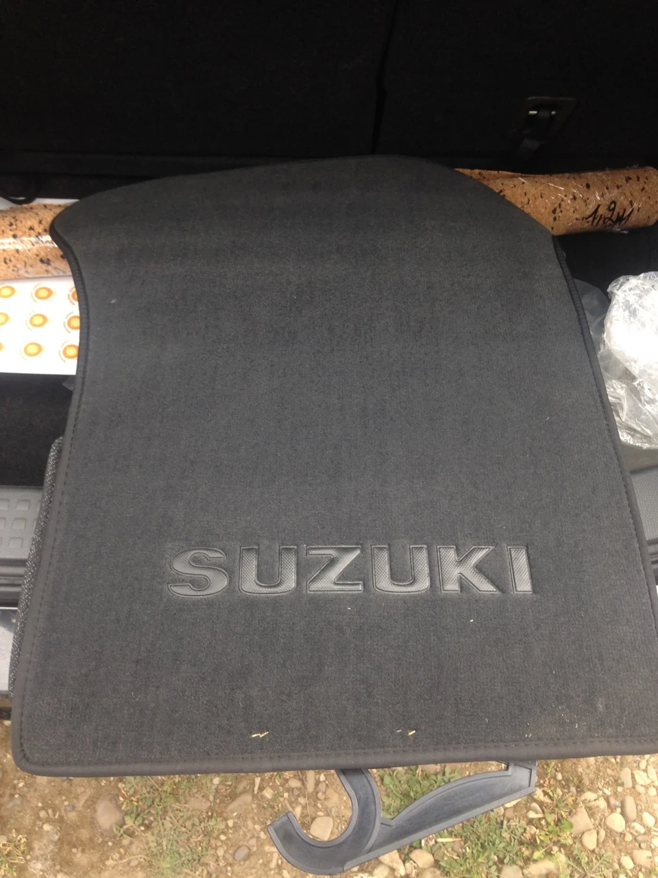 ● Килимки Suzuki ●