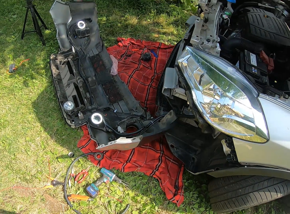 Покращайзинг для SX4. ПТФ, ДХО та ангельські очі. 4