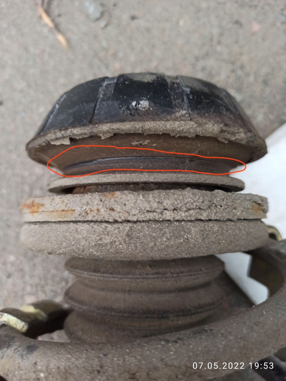 Опорна подушка+підшипник Suzuki SX4 new 2