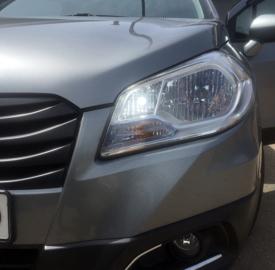 ДХО-Led (W21/5 Вт) + Led-покажчики поворотів (PY21W) 4