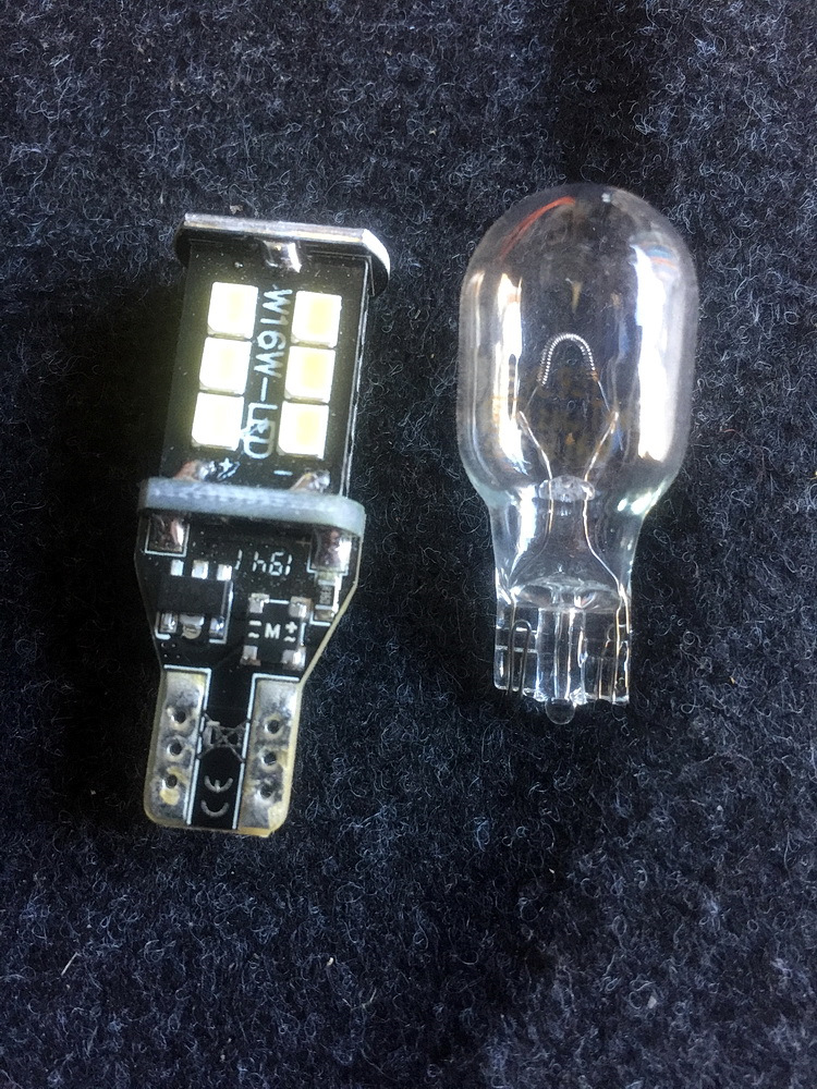 Led заднього ходу та верхнього стоп-сигналу. 3