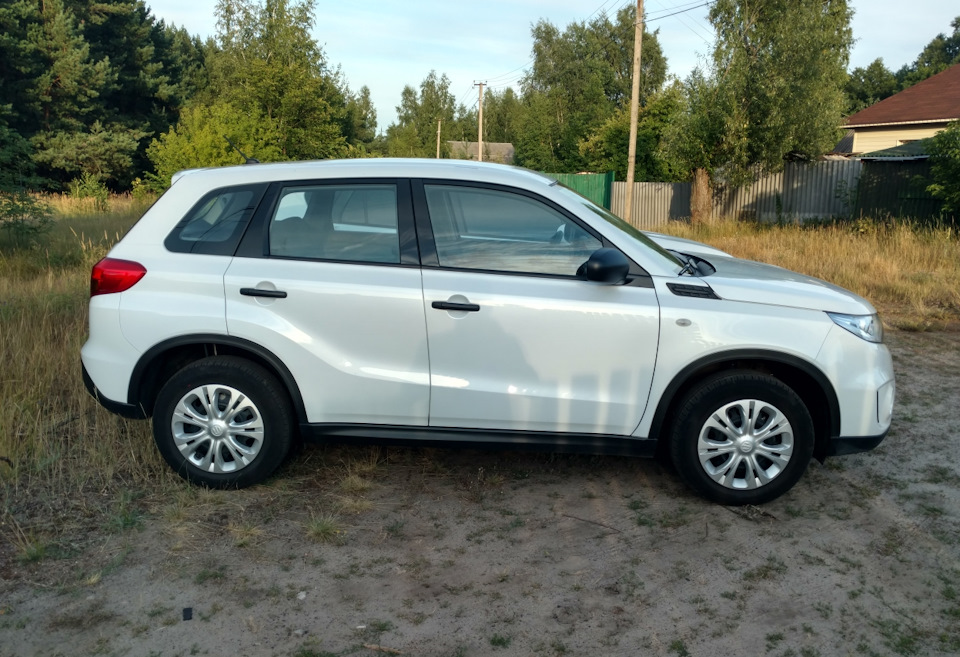 Вибір Suzuki SX4 new або Suzuki Vitara 4