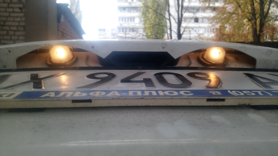 Заміна ламп підсвічування номера 4