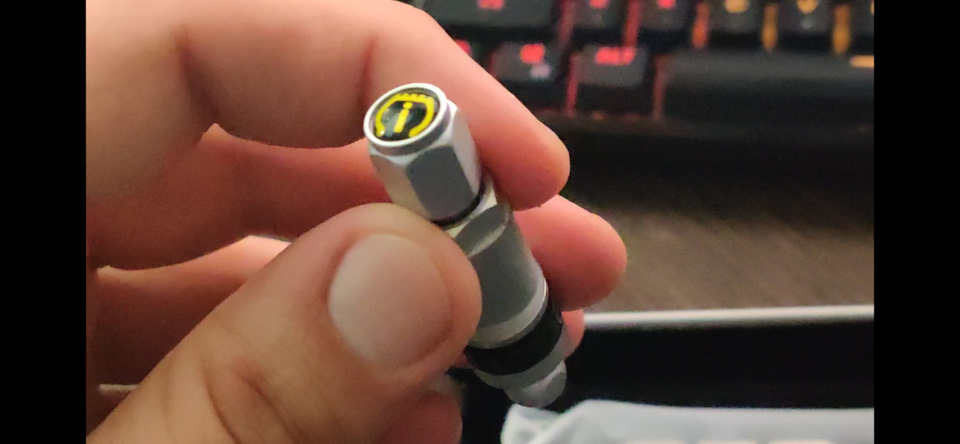 TPMS. Датчик тиску та температури для коліс. 3