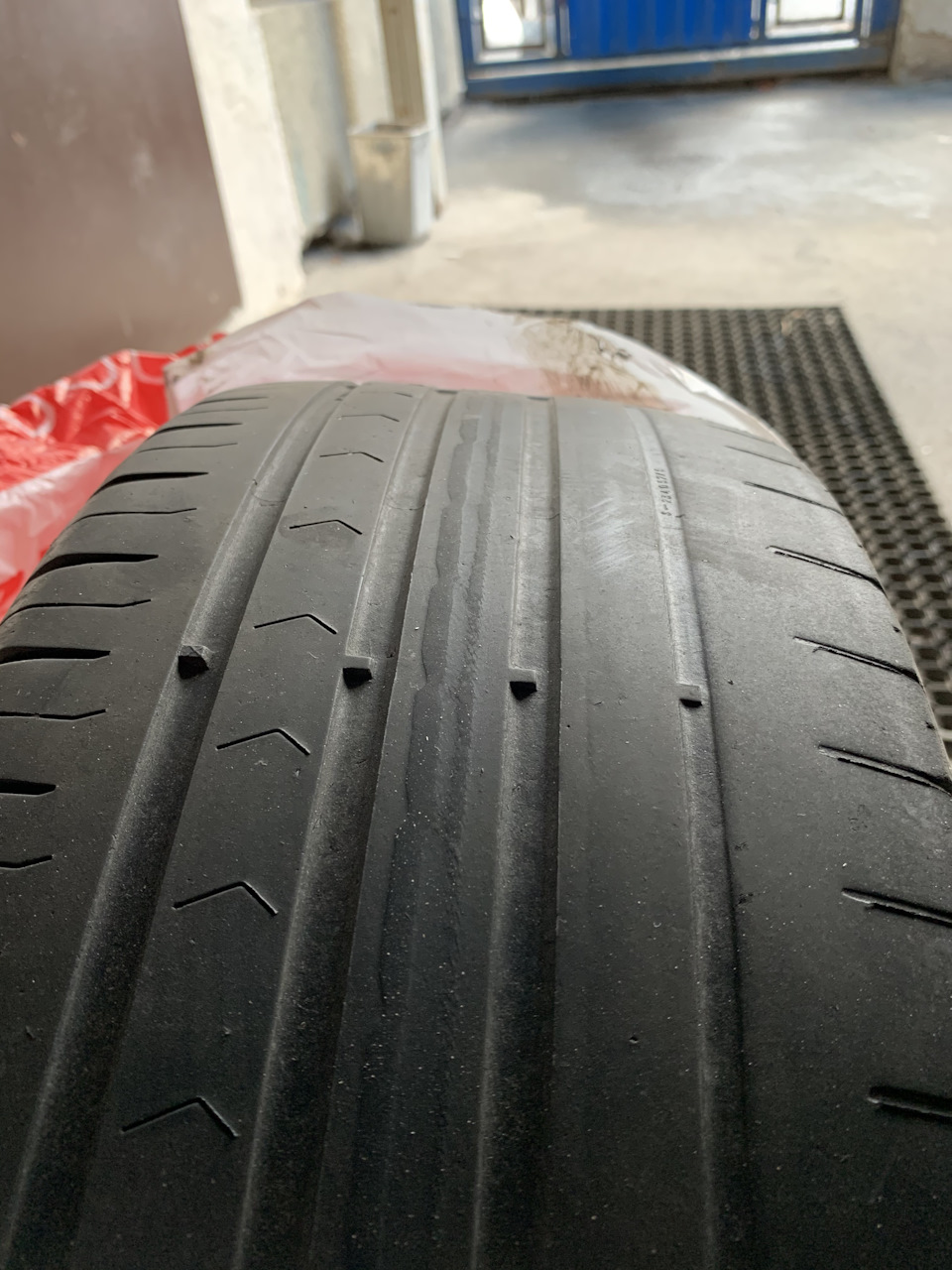 Літні шини - Goodyear EfficientGrip Performance 95V 2