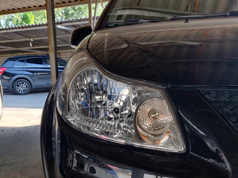 Автоніштяки. Футляр для окулярів Cruze від GM. Philips SilverVision PY21W 3