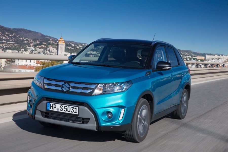 Справжні конкуренти Сузукі SX 4 4