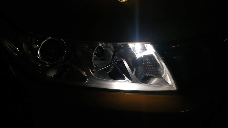 Поставив Led лампочки габаритів T10 6000K 2