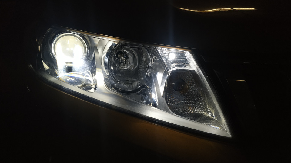 Поставив Led лампочки габаритів T10 6000K 3