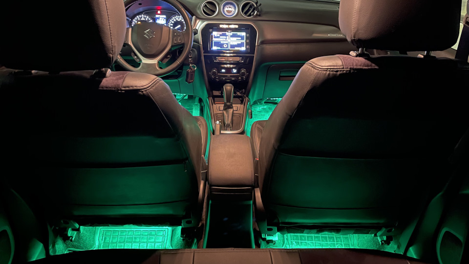 Встановлення підсвічування ніг Suzuki Vitara 1.4 5