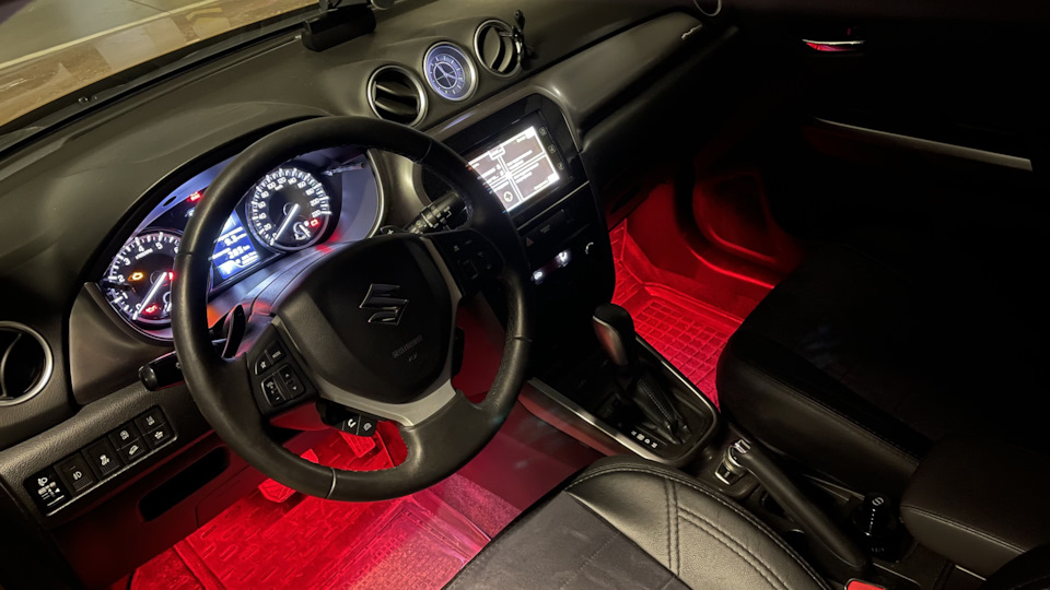 Встановлення підсвічування ніг Suzuki Vitara 1.4 4