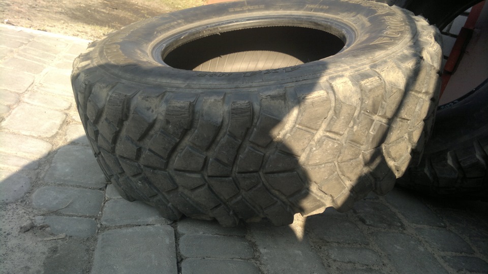 Продам 2 колеса позашляхова 4х4 гума PNEU VRANIK 235/75 R15 Супер ціна! 3