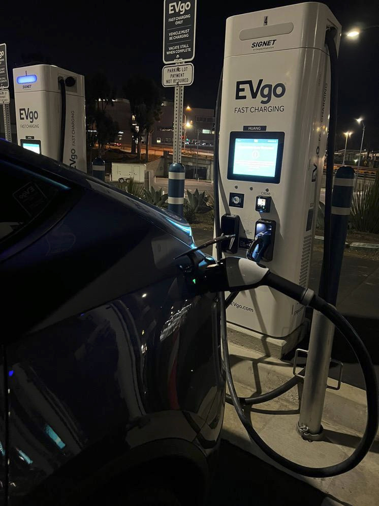 CCS2 адаптер для Tesla від 2020 року. 3