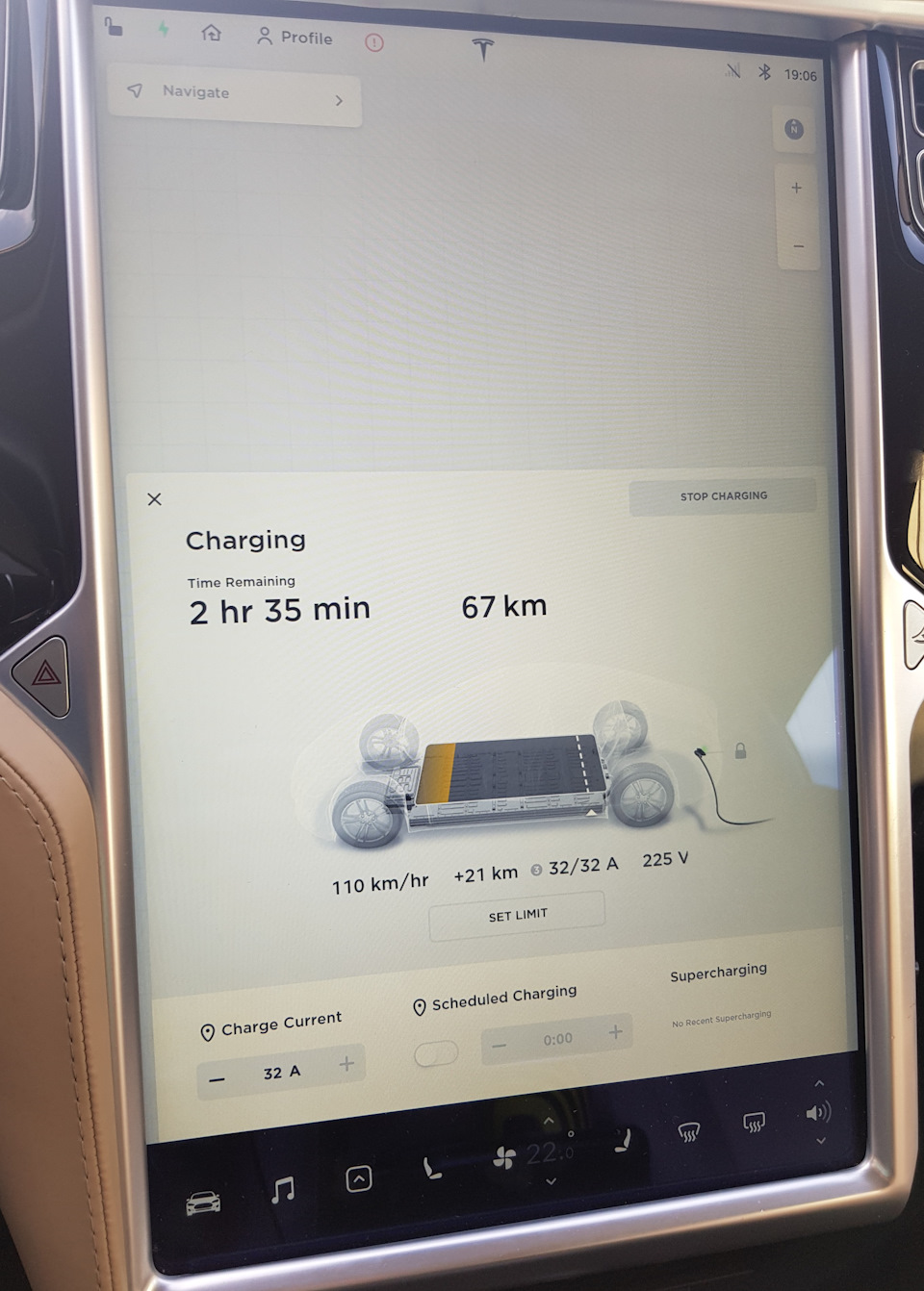#7 Stay Charged або Wall Connector такий собі домашній суперчарджер 5
