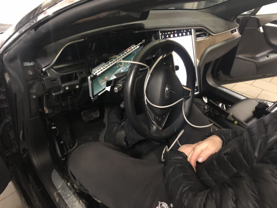 Tesla Service Дніпро. Новини 4