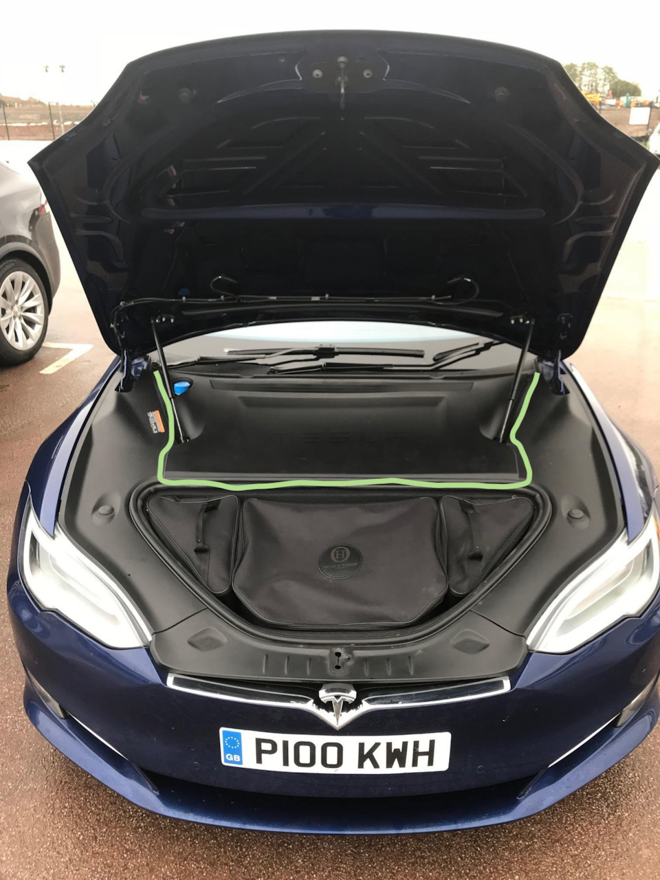 Ретрофіт (заряджаємось через CCS2 на американці до 250-300кВт) 4