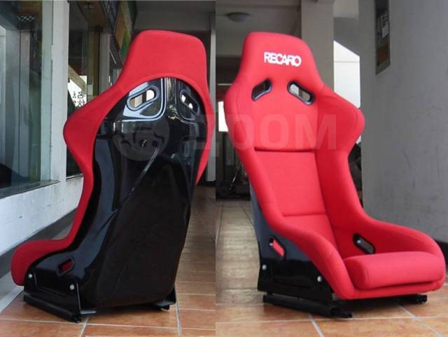 18) Tesla. Сидіння, ковші. 1