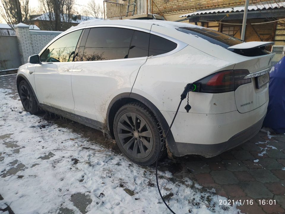 Про зарядку Тесла вдома 1