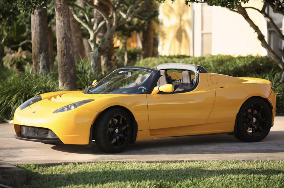 Вартість Tesla Roadster у США 1