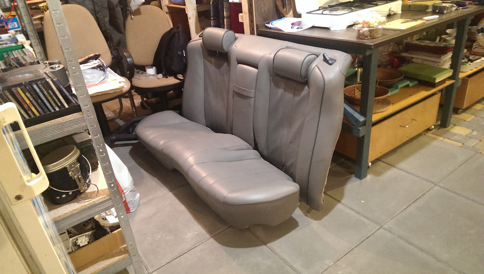 Сидіння 2