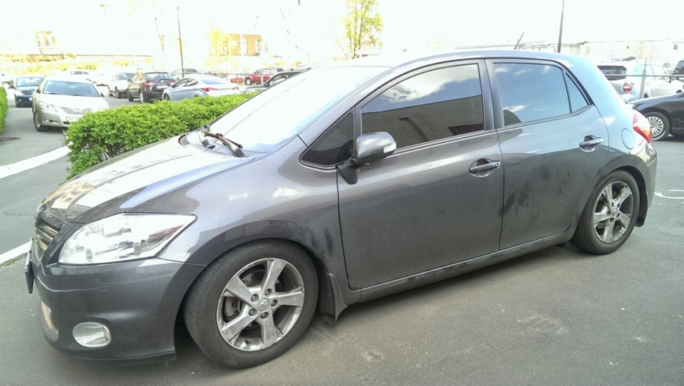 Сьогодні на одну низьку Auris побільшало! 2