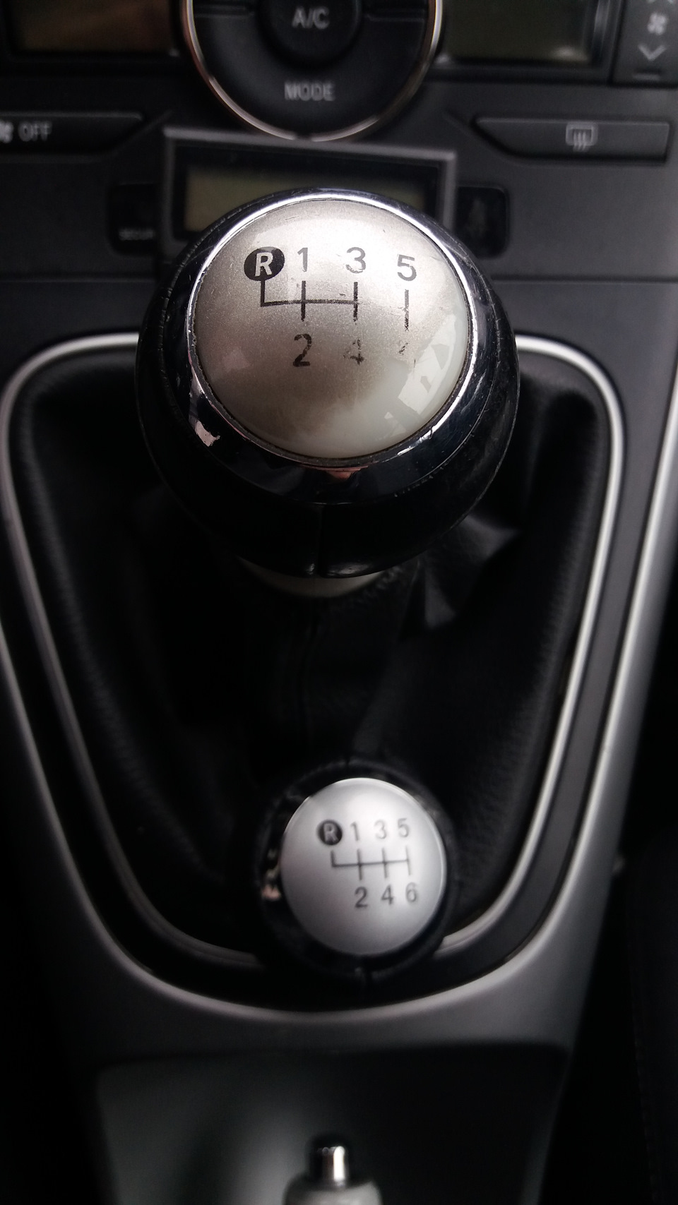 Заміна ручки КПП 6ст. на Toyota Auris 3