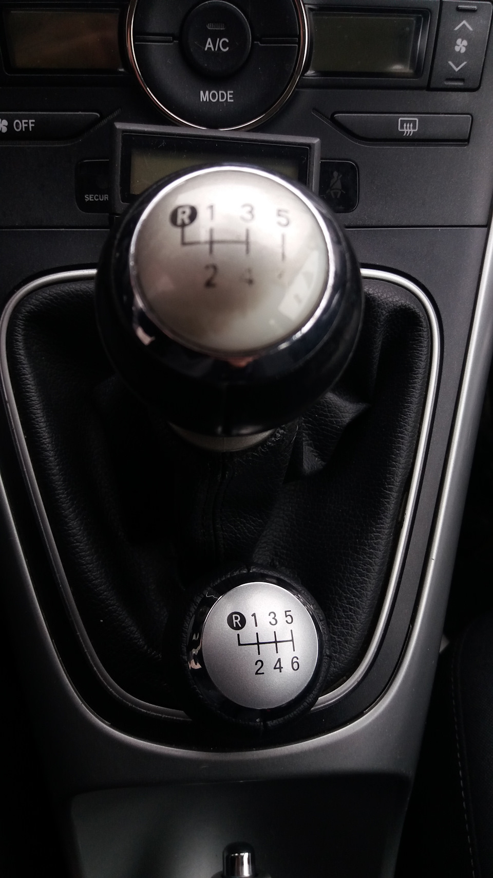 Заміна ручки КПП 6ст. на Toyota Auris 2