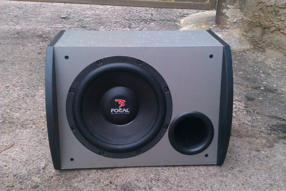 Продам сабік Focal Access Enclosure SB 25 A1 2