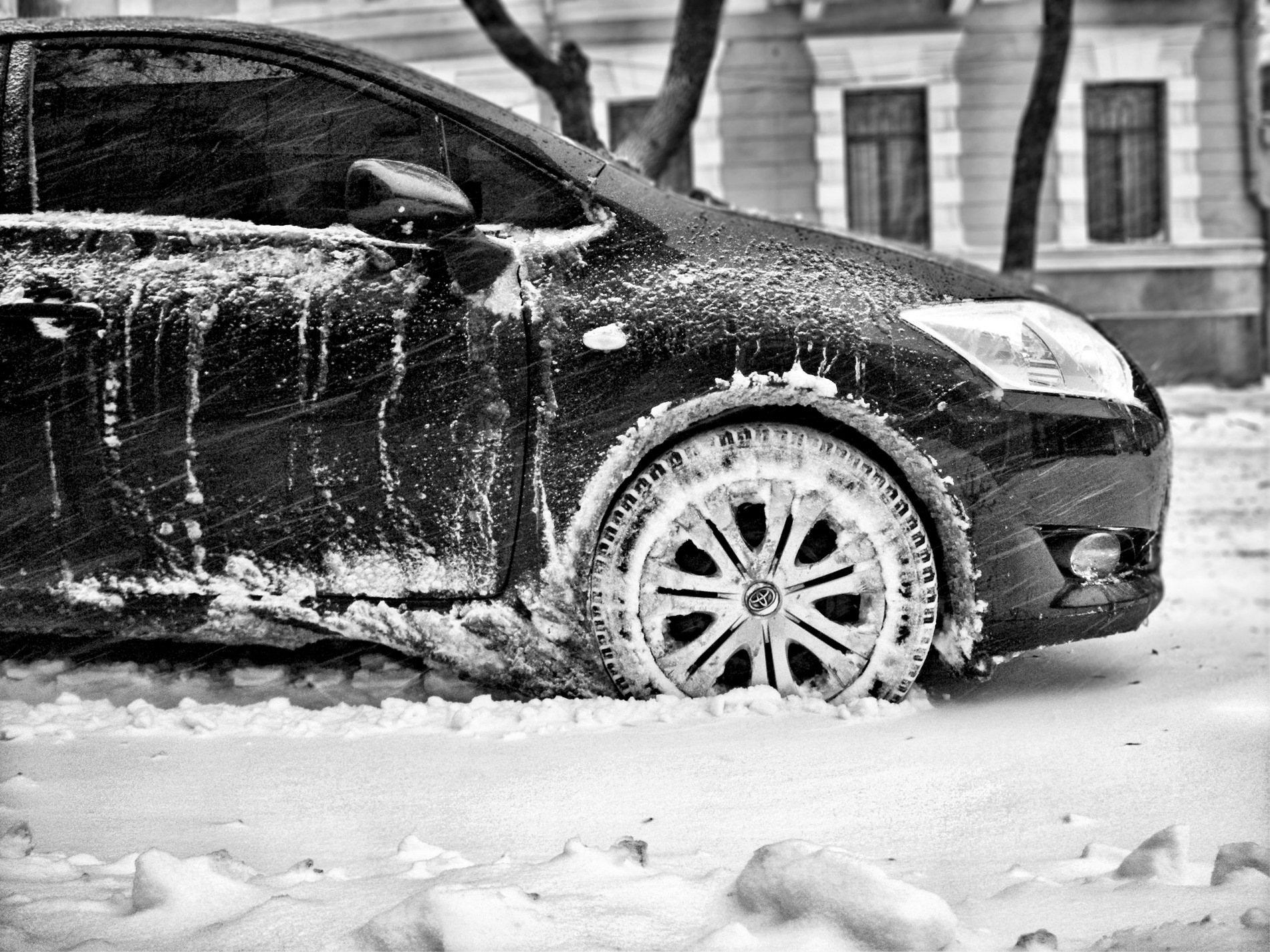Одесит переміг у конкурсі на кращу фотографію з Toyota Auris 1