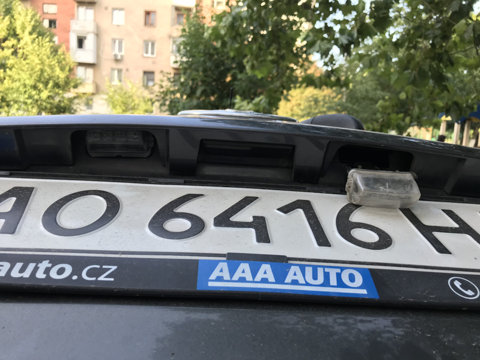 Заміна ліхтарів підсвічування номера 3