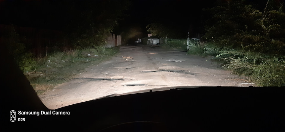 Світло авенсис з 43 тисяч пробігу 1