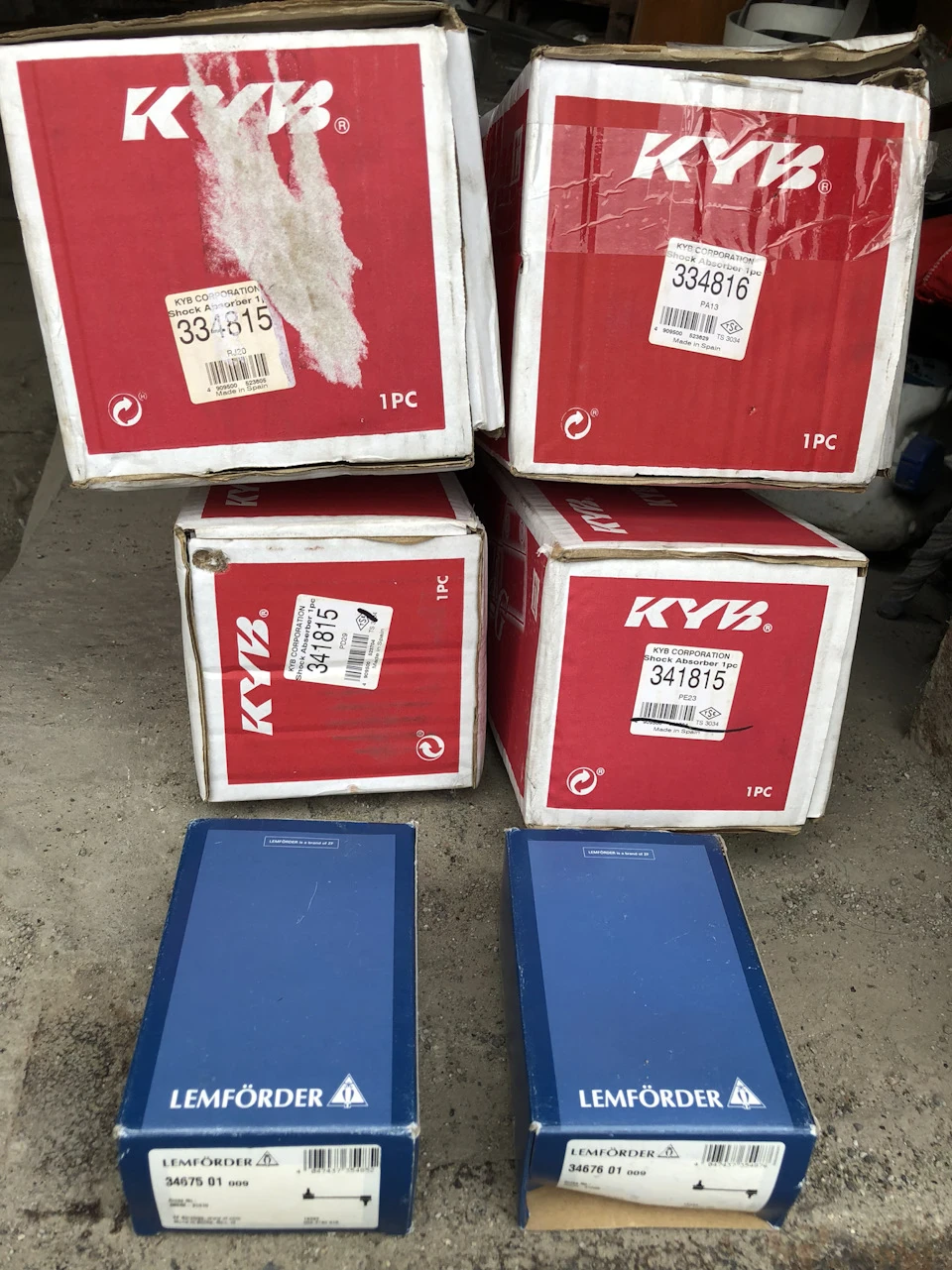 Заміна задніх стояк на KYB.