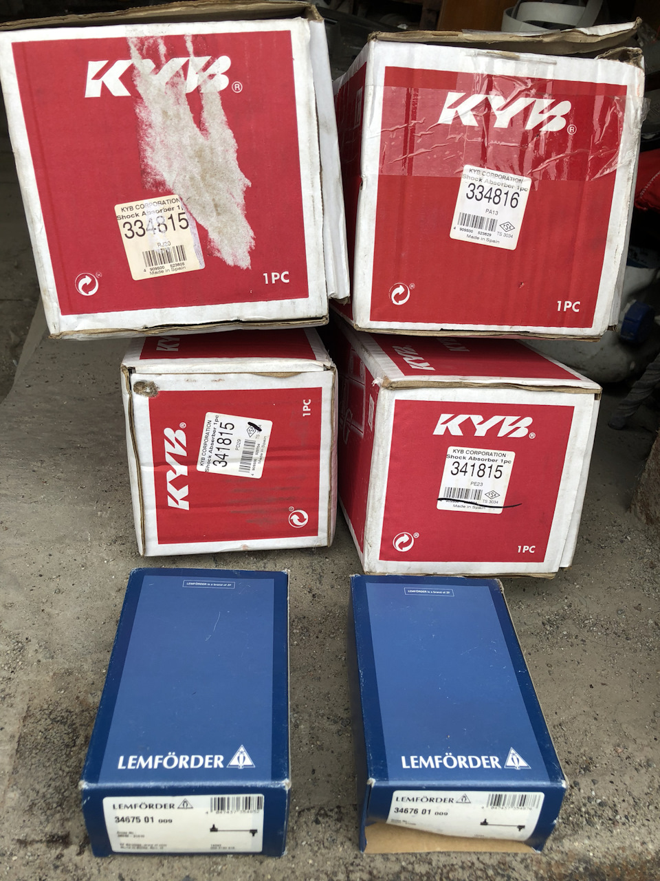 Заміна задніх стояк на KYB. 1