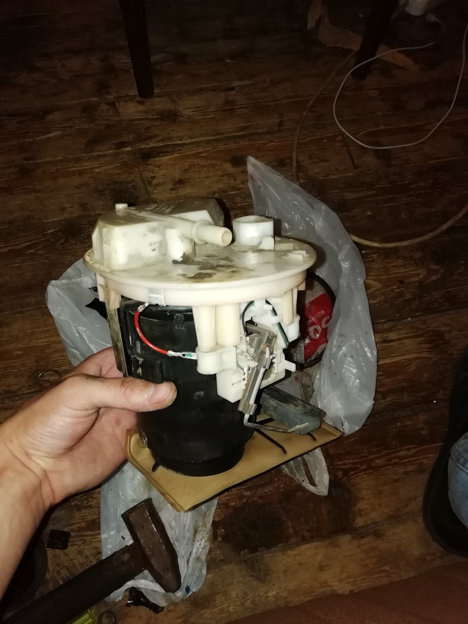 Help ! Допоможіть знайти паливний фільтр 3