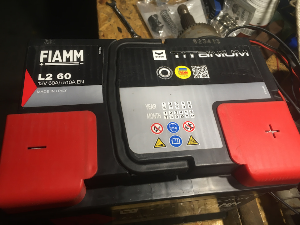Акумулятор FiAMM, перевзуття на зиму та лампочки 2