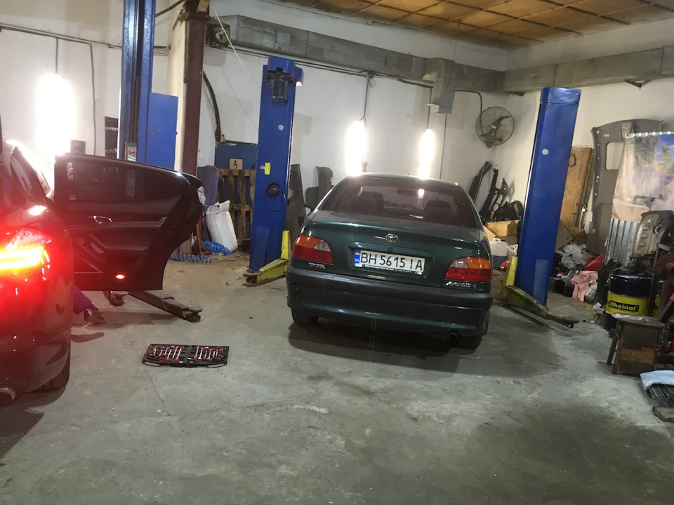 Автомагнітола Kenwood KMM-125