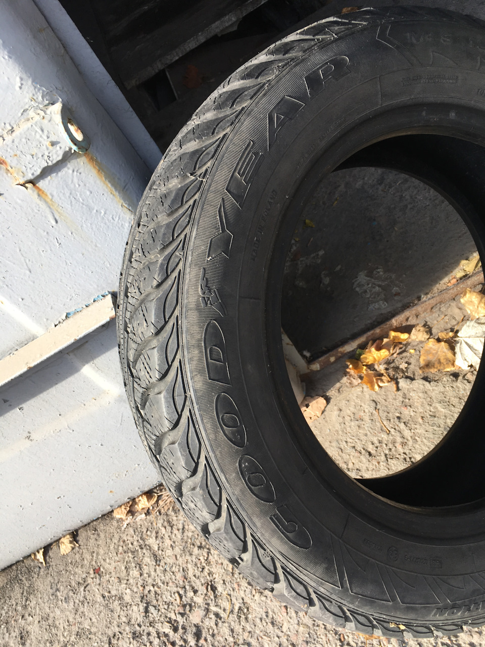 Б/У Зимові покришки GOOD YEAR Ultra Grip Extreme 2