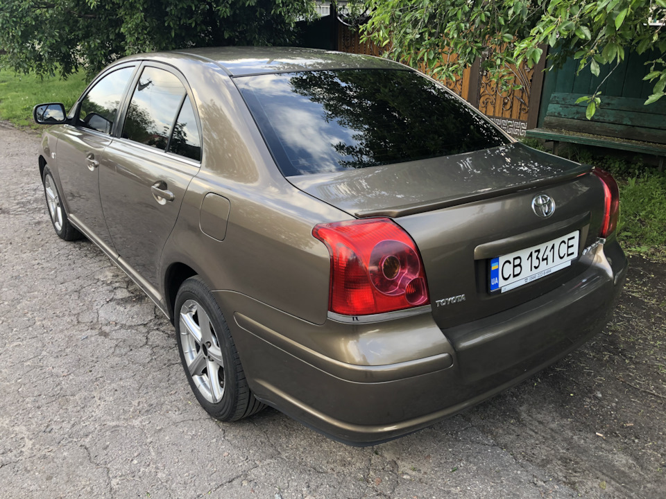 Ліп-спойлер, вії на фари та тонування. 4