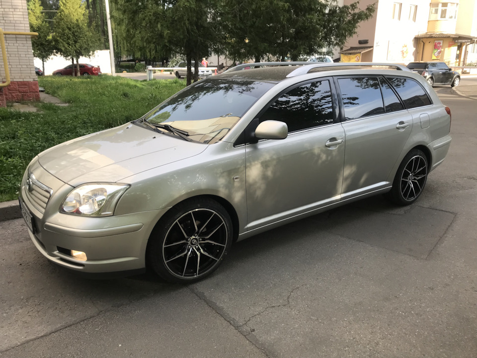 Диски r18 Toyota avensis 3