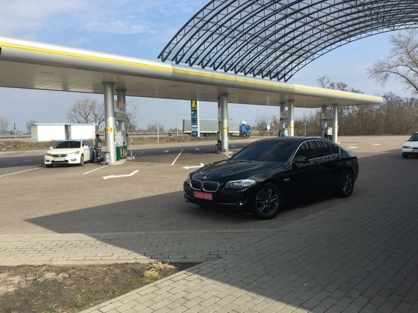 Продав авіка, купив BMW;)) 2