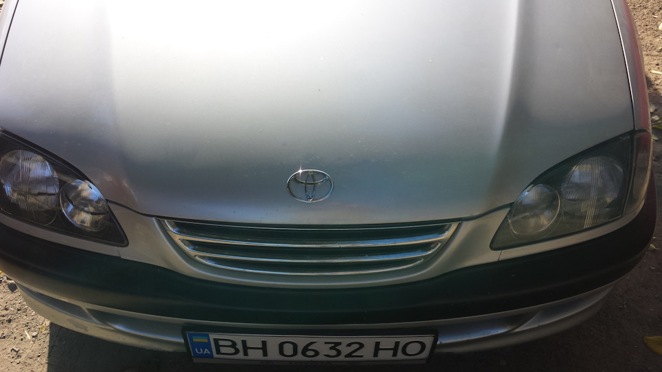 Значек TOYOTA 3
