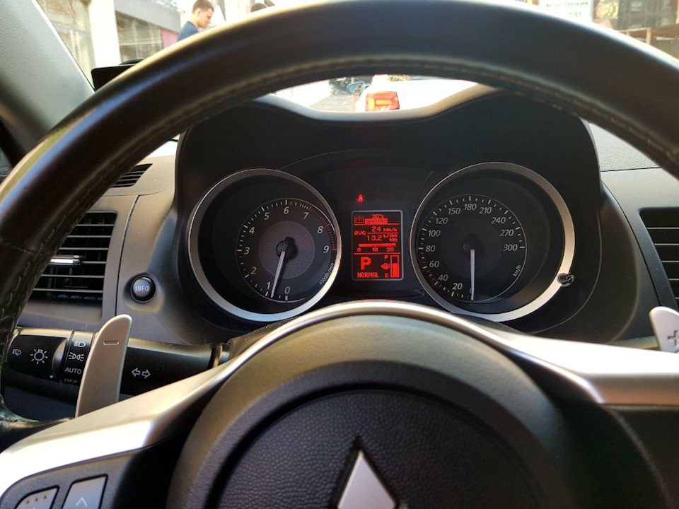 EVO X, такий агрегат взяв мій друженя, лаунч і враження!))) 3