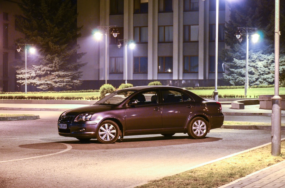 Night Photos of Rivne and my Avensis) 2