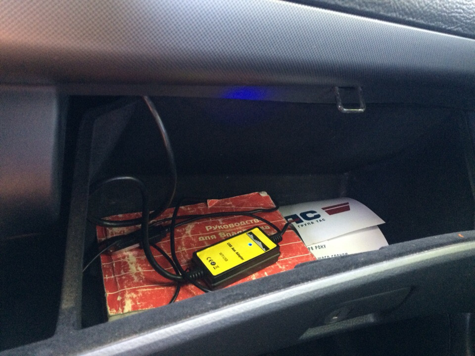 AUX та USB в штатну магнітолу 2
