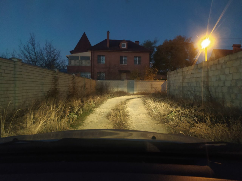 Philips White Vision у ближнє світло. 1