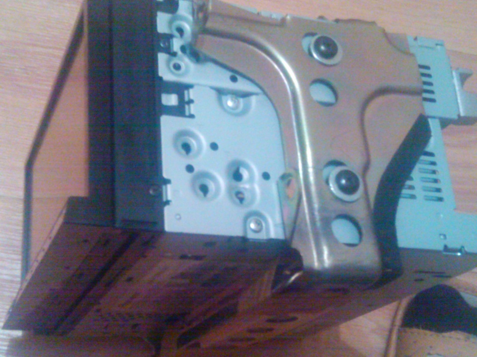 Pioneer AVH-P4300DVD 2